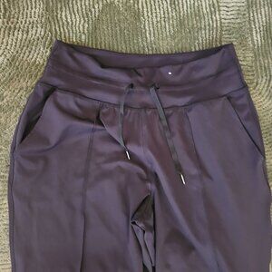 Old navy jogger
